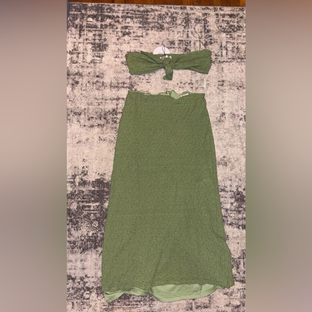 Elegant Green Women's Skirt